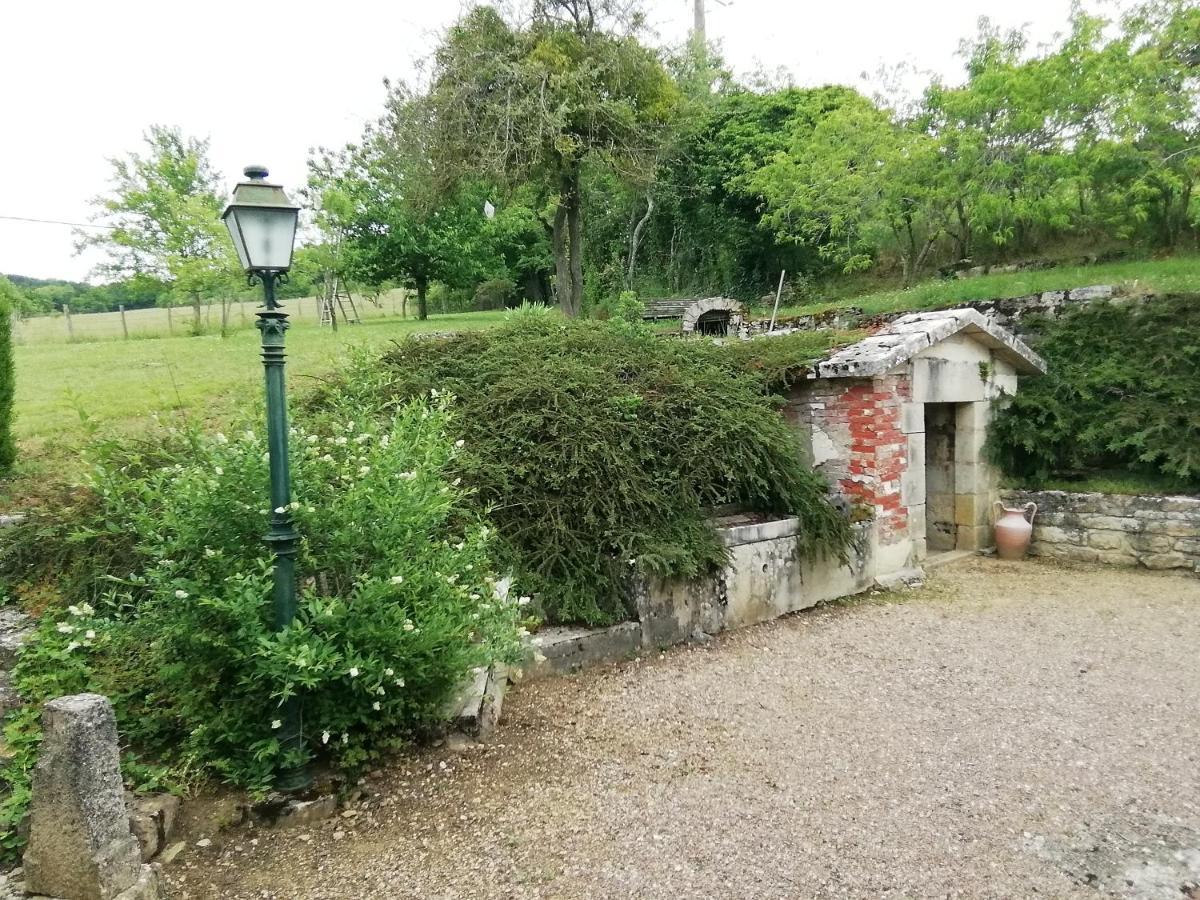 Gite Ancien Lavoir Viserny 외부 사진